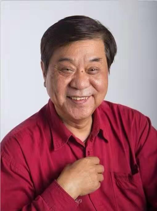 著名书法家周亚中